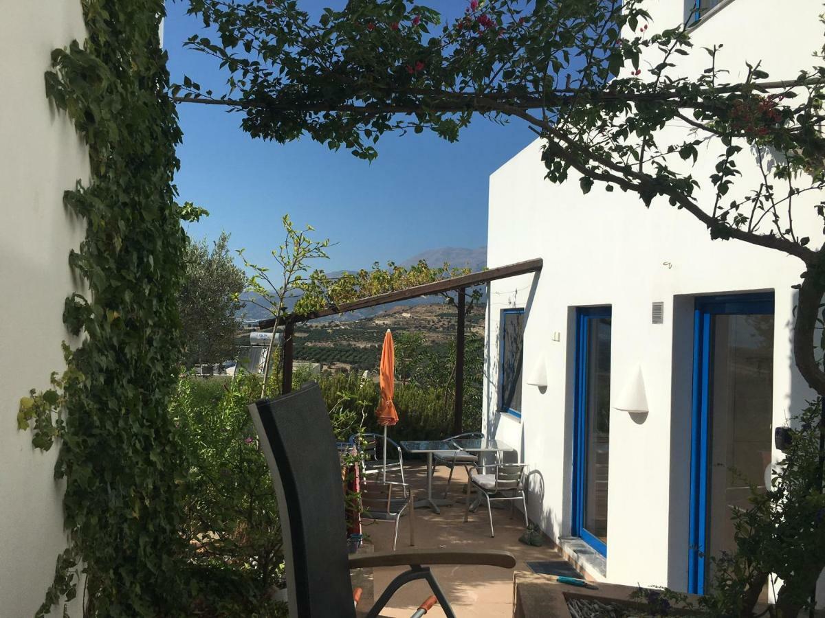Landros Villa Kamilari Exteriör bild